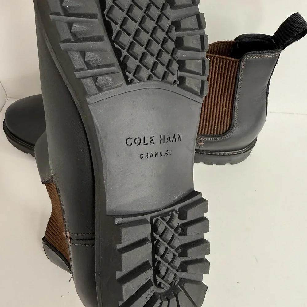 The Cole Haan Men's Midland Lug Chelsea Boot Size 11 Black Leather